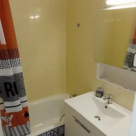 Maison 2-4 Personnes, Vue Sur Le Sancy Vakantiehuis